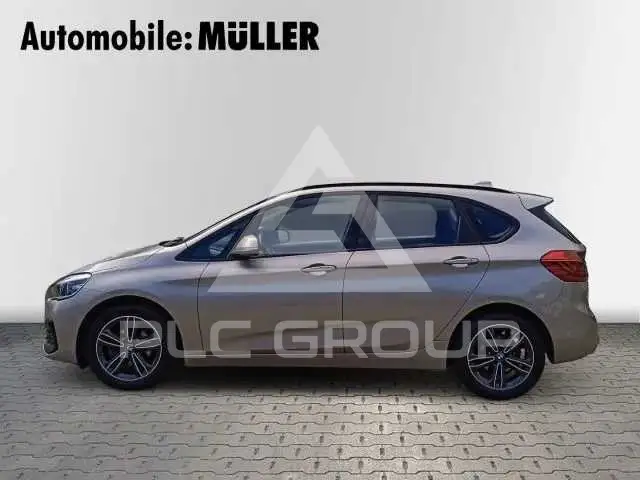 2021 BMW 218