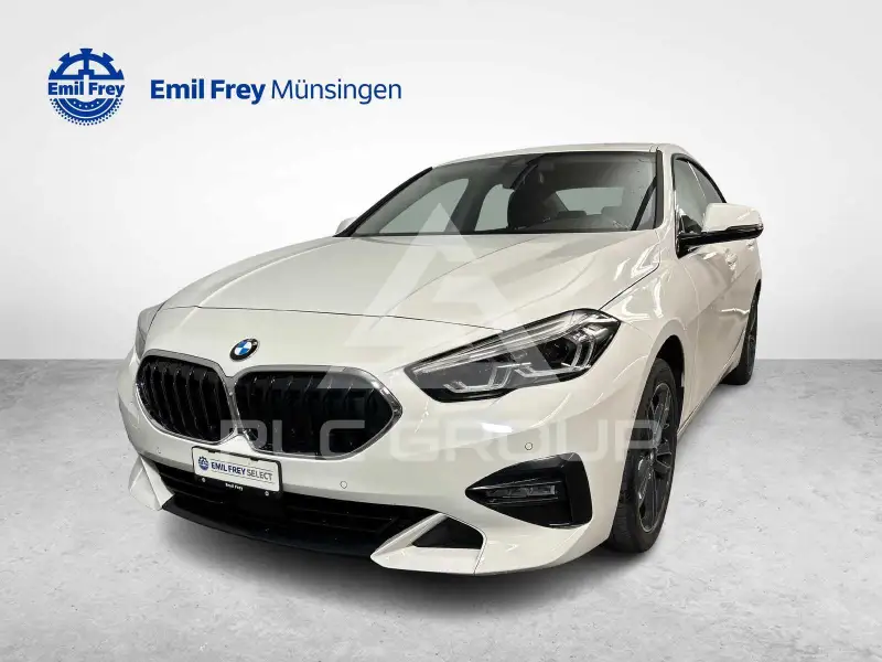 2021 BMW 218