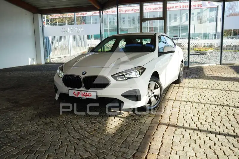 2021 BMW 218