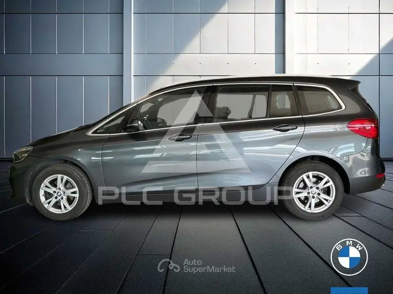 2021 BMW 218