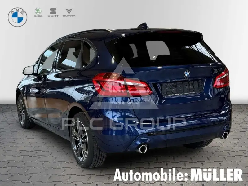 2021 BMW 218