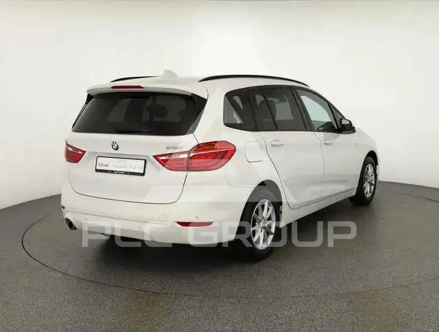 2021 BMW 218