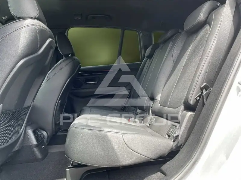 2021 BMW 218