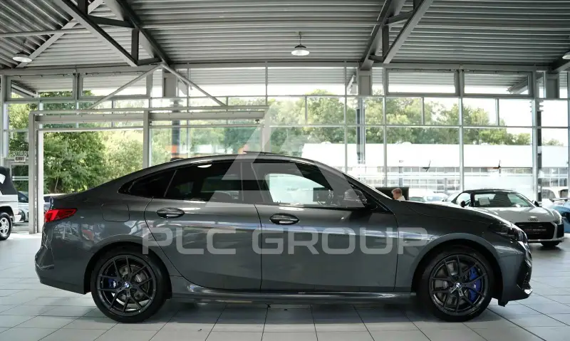 2021 BMW 218