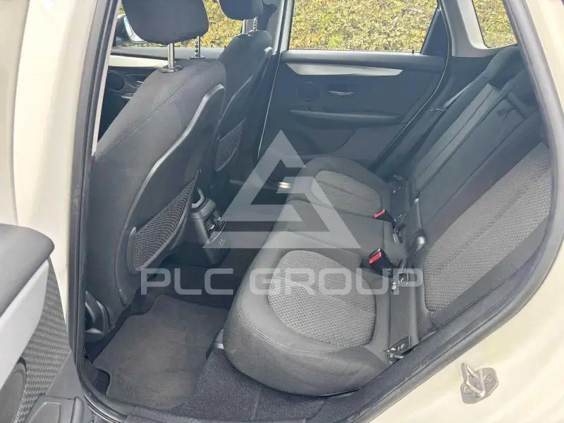 2021 BMW 218