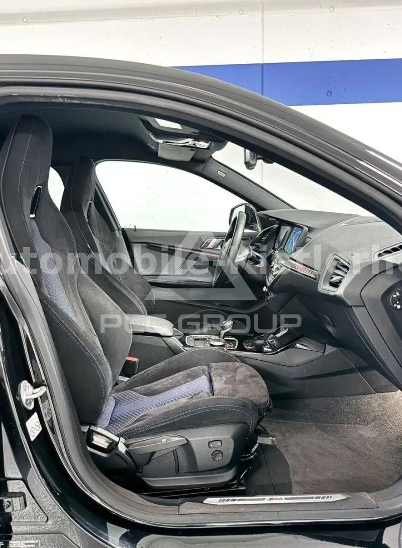 2021 BMW 218