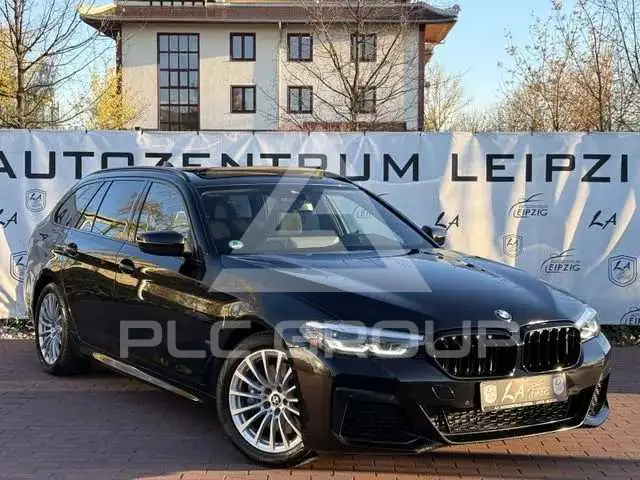 2021 BMW 523