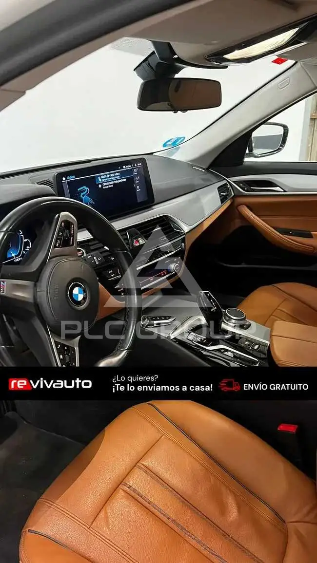 2021 BMW 523