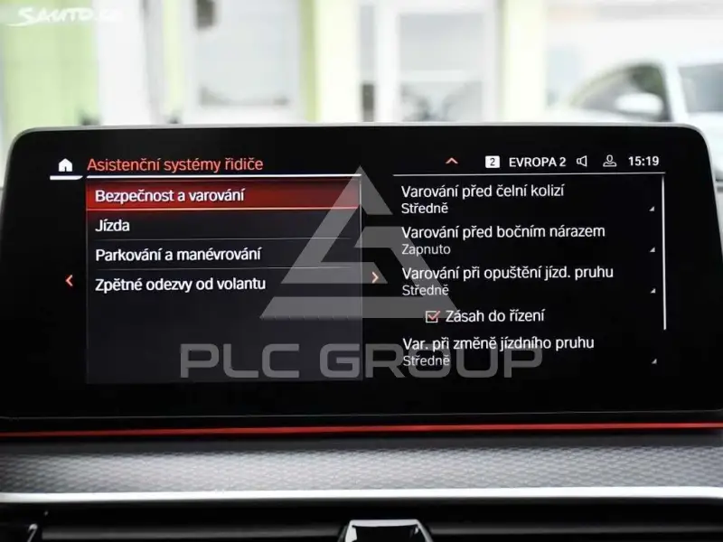 2021 BMW 523