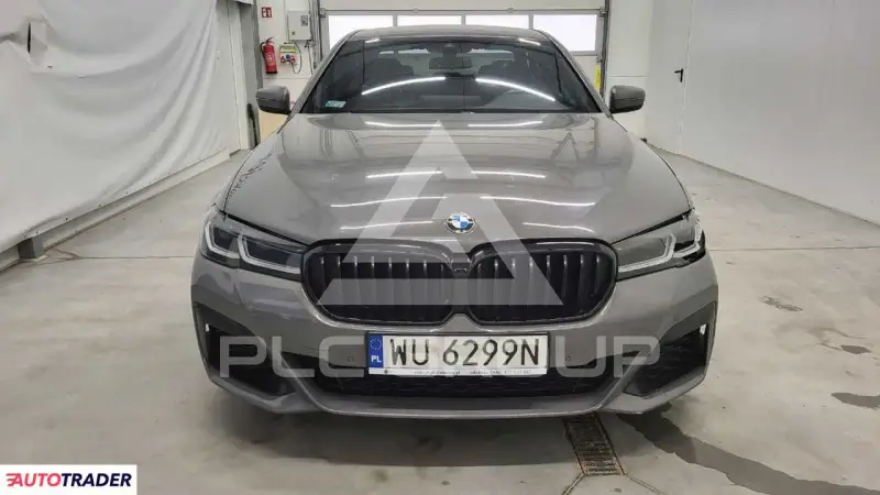 2021 BMW 523