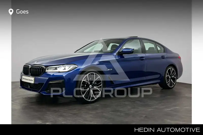2021 BMW 523