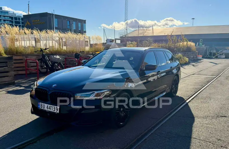2021 BMW 523