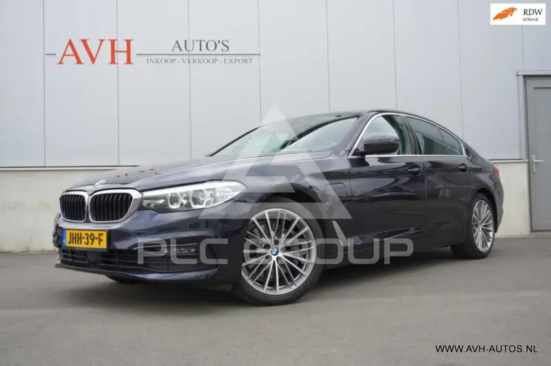 2021 BMW 523