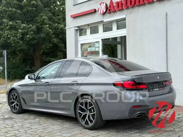 2021 BMW 523