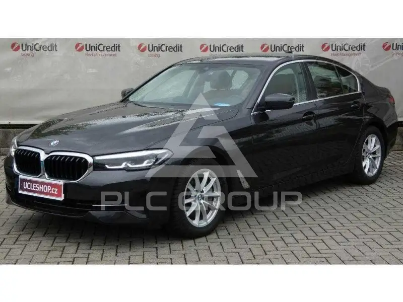 2021 BMW 523