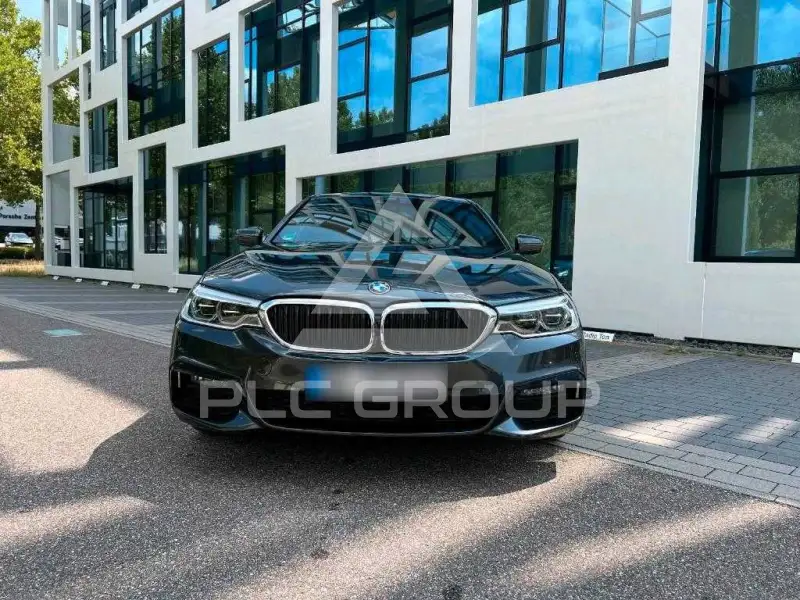 2021 BMW 523