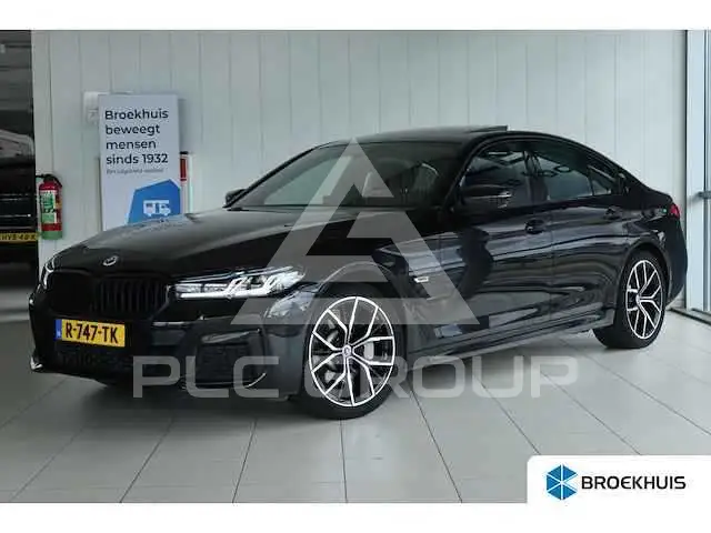 2021 BMW 523