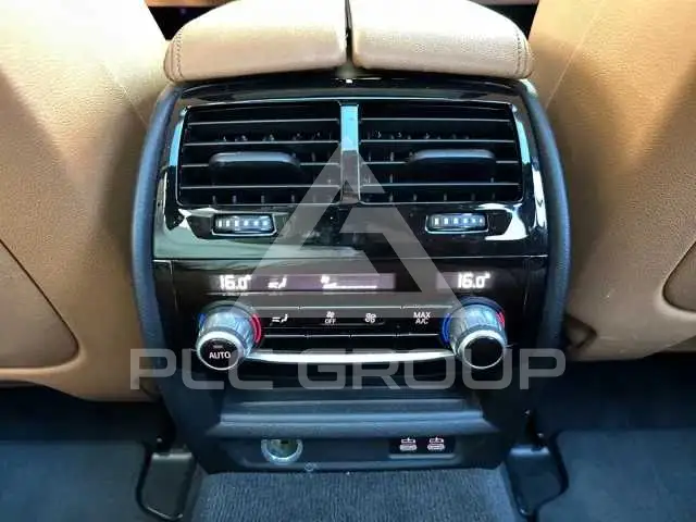 2021 BMW 523