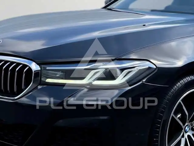 2021 BMW 523