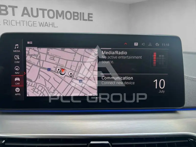 2021 BMW 523