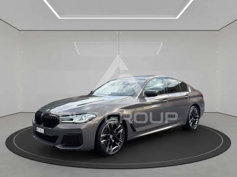 2021 BMW 523