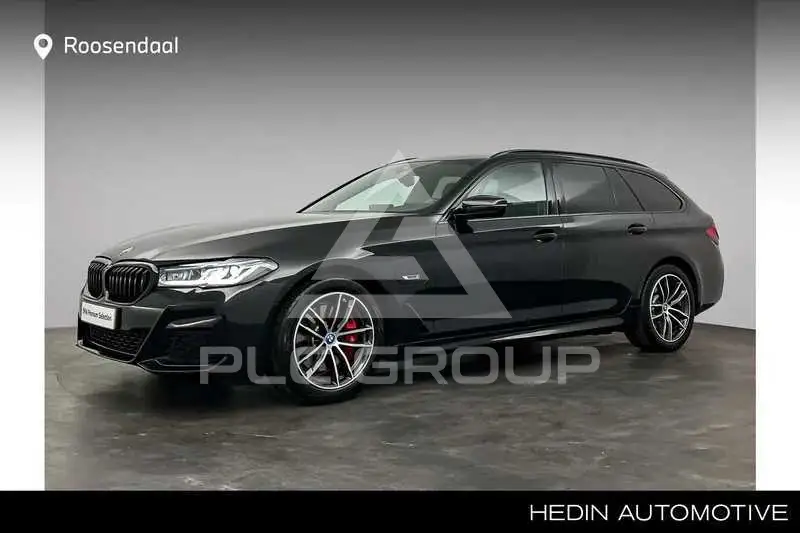 2021 BMW 523