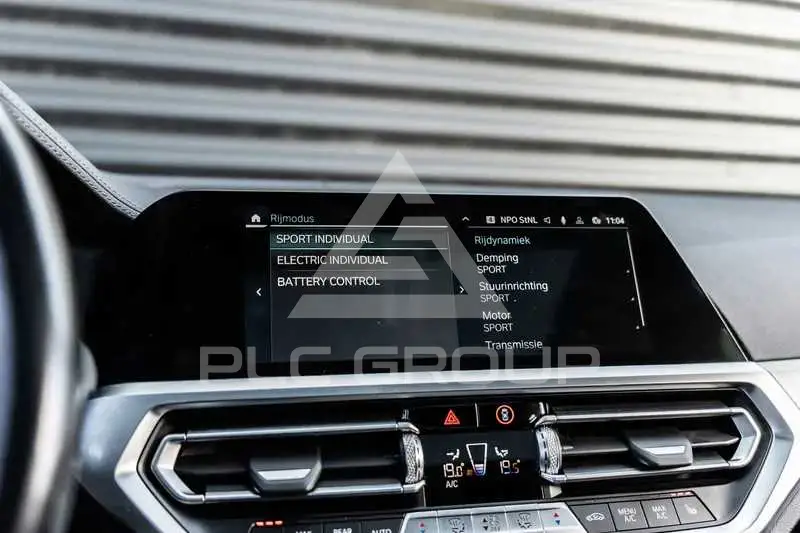 2021 BMW 330