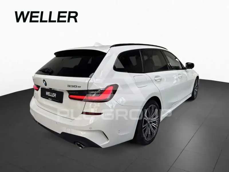 2021 BMW 330