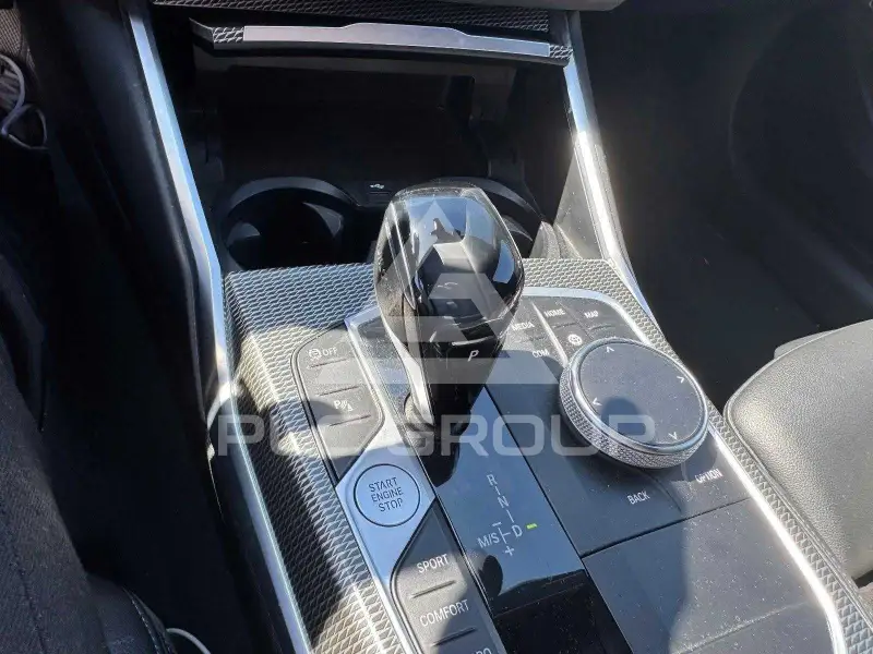 2021 BMW 330