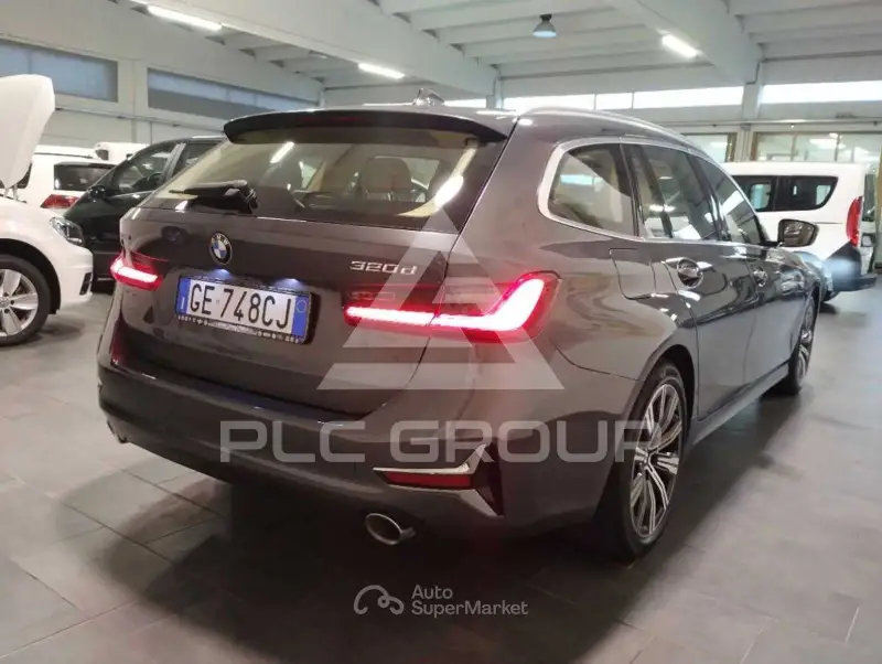 2021 BMW 330