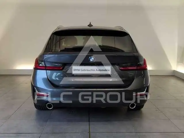 2021 BMW 330