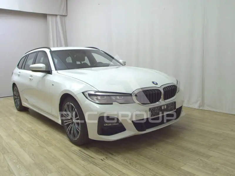 2021 BMW 330