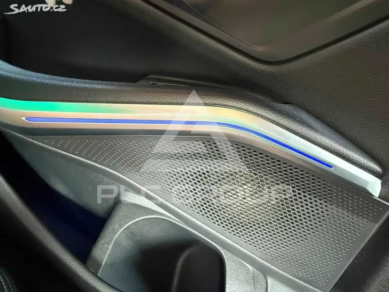 2021 BMW 330