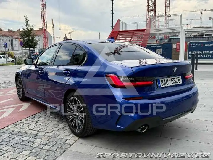 2021 BMW 330
