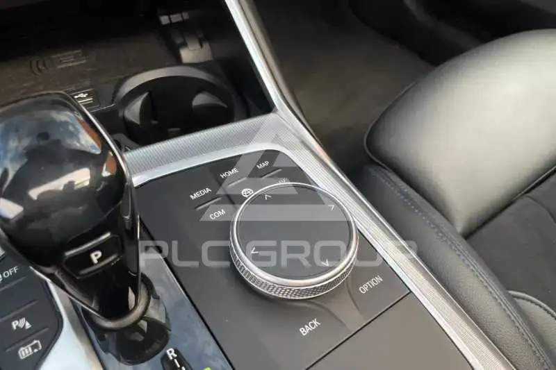 2021 BMW 330
