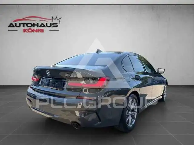 2021 BMW 330