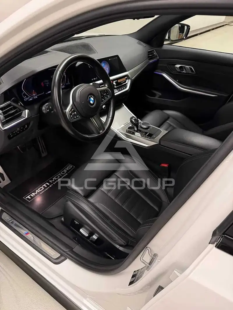 2021 BMW 330