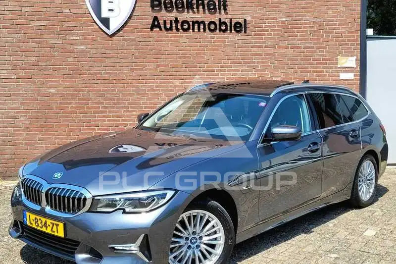 2021 BMW 330