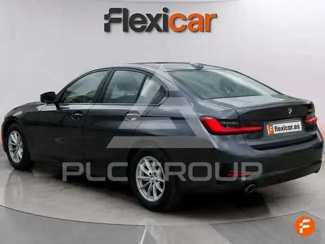 2021 BMW 330