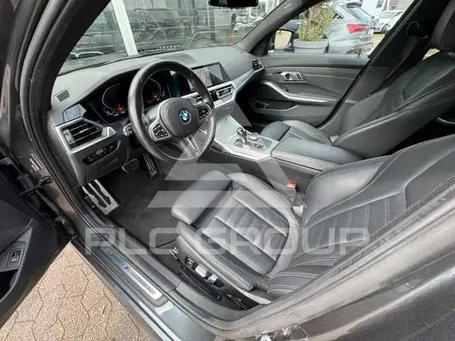 2021 BMW 330