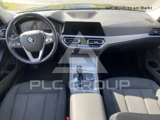 2021 BMW 330