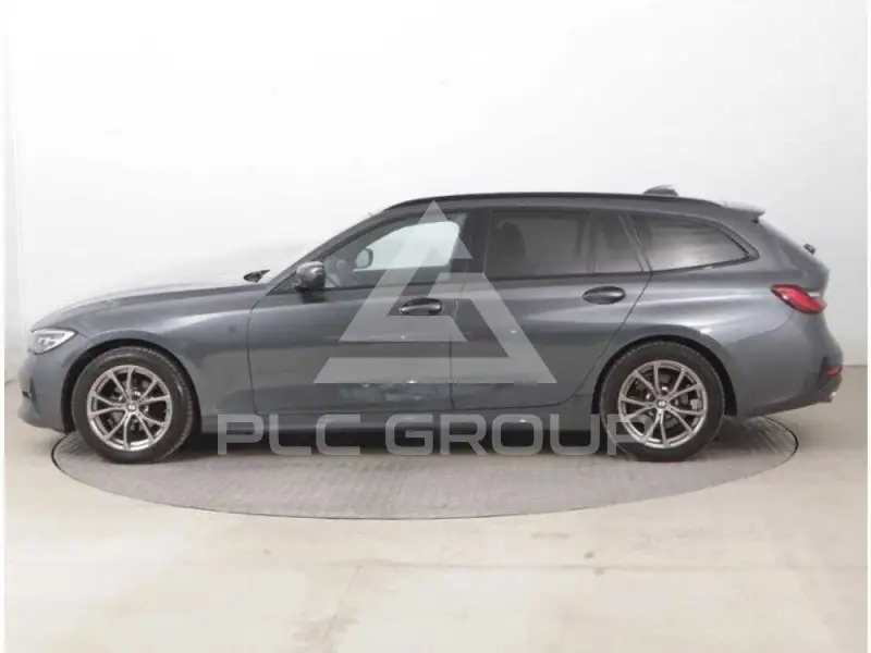2021 BMW 330