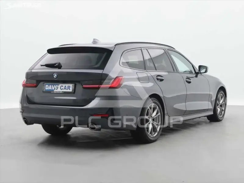 2021 BMW 330