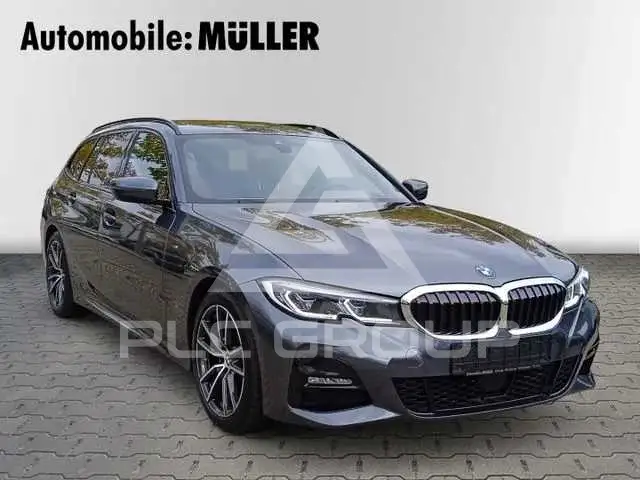 2021 BMW 330