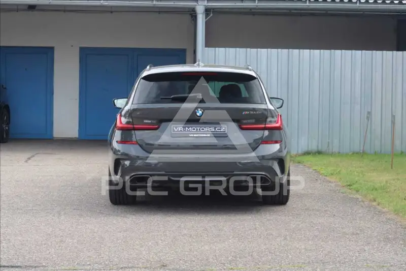 2021 BMW 330