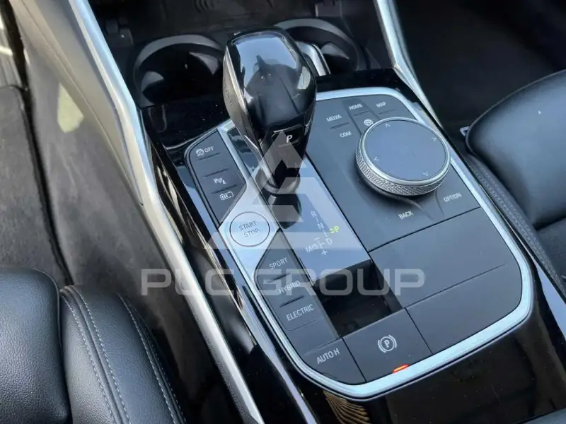 2021 BMW 330