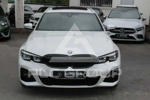 2021 BMW 330