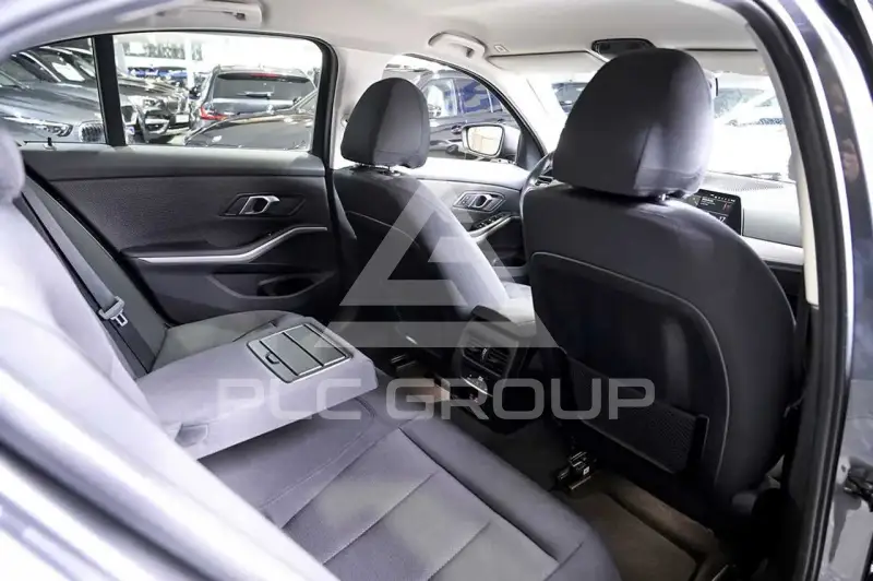 2021 BMW 330
