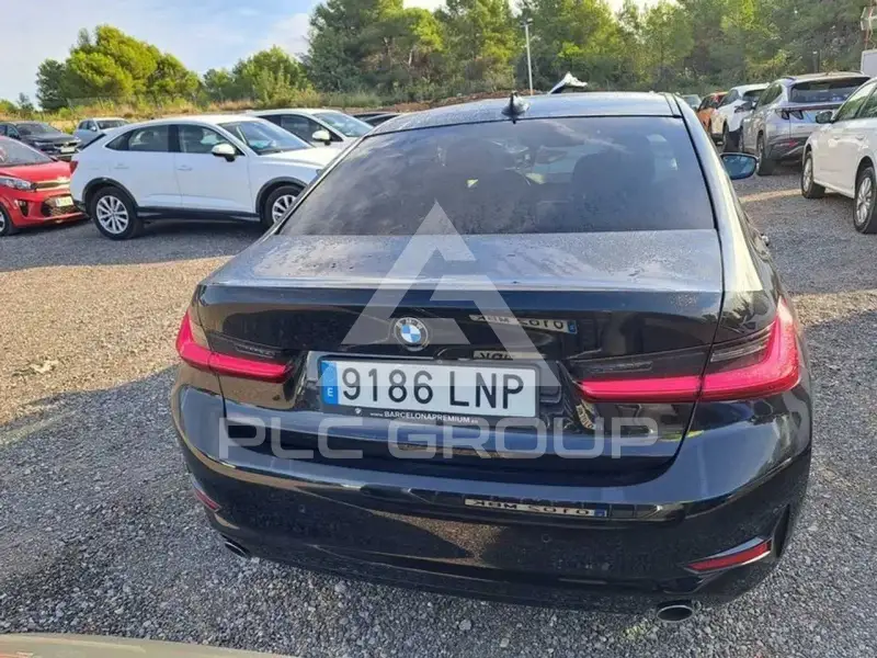 2021 BMW 330