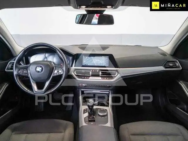 2021 BMW 330